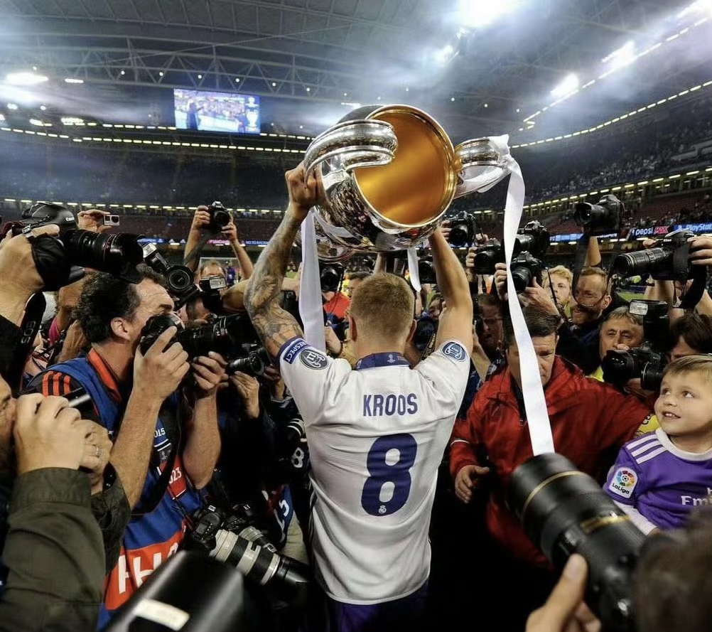 Yabo-Scout重要时刻大比分获胜,皇家马德里带队取胜!再创辉煌时刻-Yabo