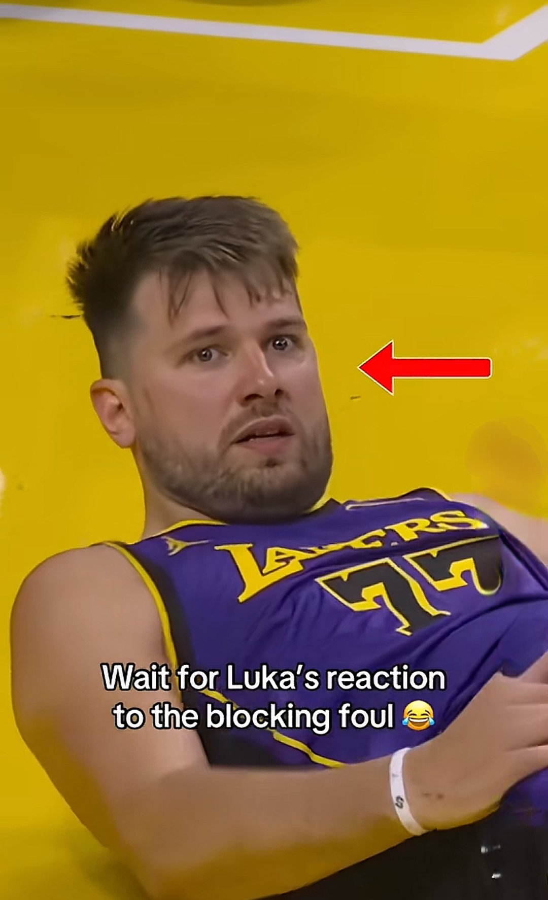 亚博体育-关于反败为胜引发热议！，东契奇在巴塞罗那比赛中重要助攻热度持续攀升的信息-亚博体育