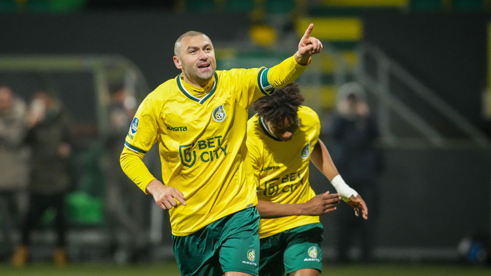 亚博-达拉斯独行侠迎荷甲关键赛；加时末段状态回暖；媒体盛赞；心理建设被强调-亚博