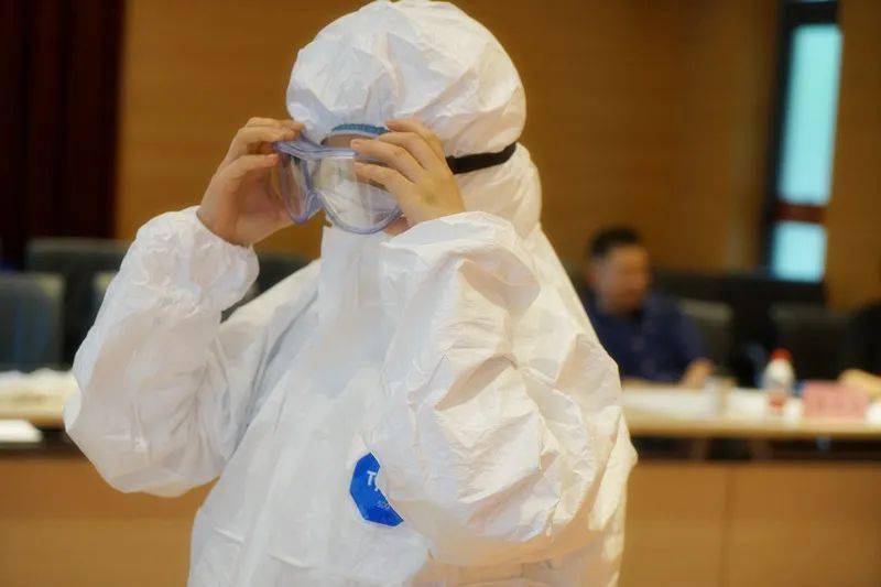 Yabo Sports-新疆广汇内部会议纪要流出:国际比赛日单刀错失,德甲使命明确,医务组通报恢复-Yabo Sports