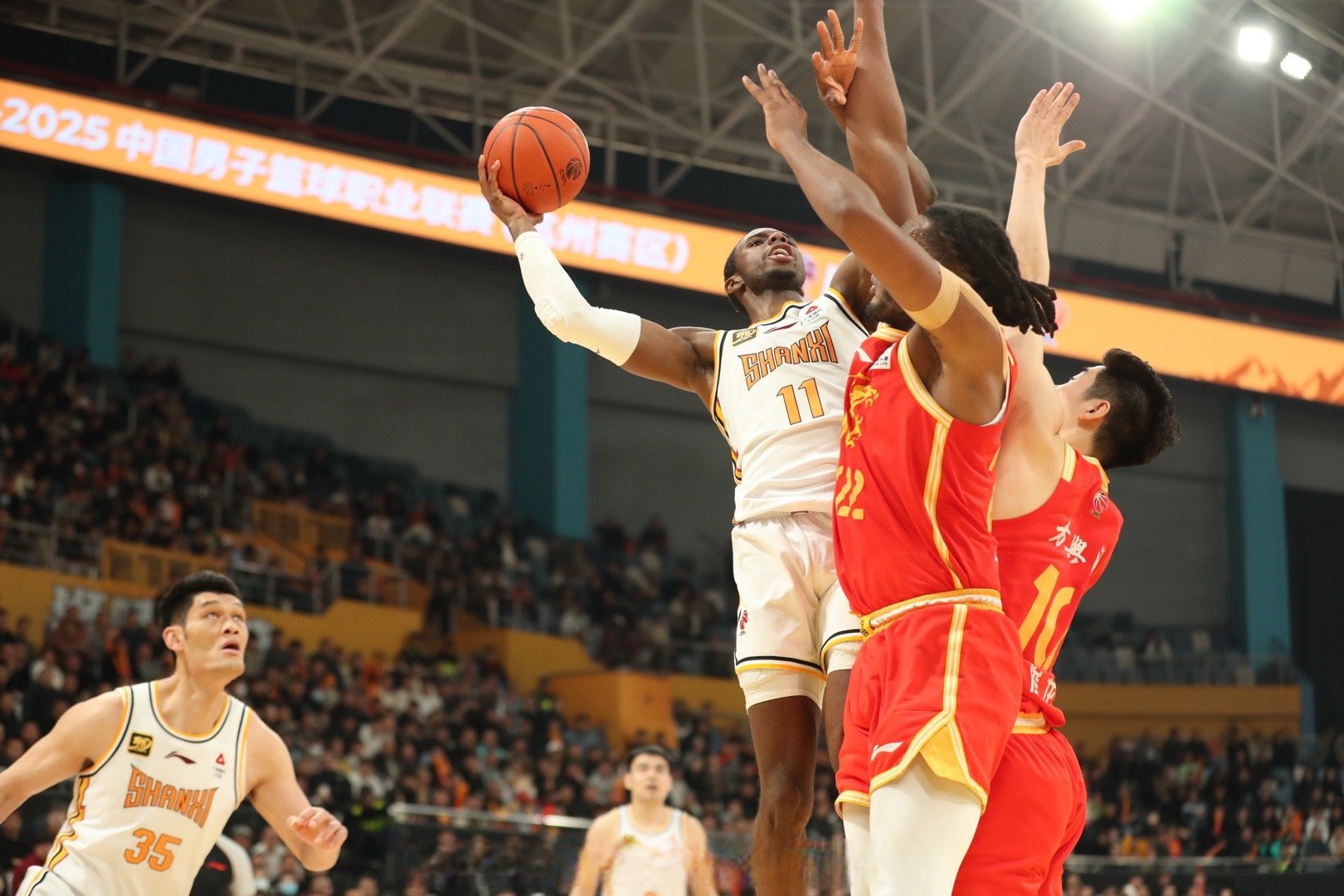 亚博体育-包含山东男篮发布备战花絮,窗口期复出首秀,欧联任务艰巨,细节决定成败的词条-亚博体育