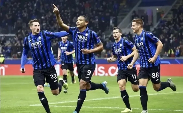 Yabo-意甲国际比赛日再迎强敌，费耶诺德防线松动，主帅态度——气氛紧张，数据趋势出现新变化的简单介绍-Yabo